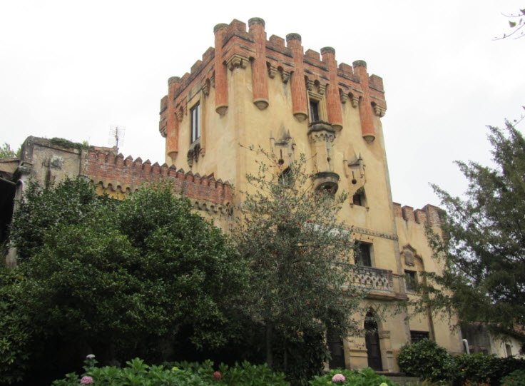 Casa Torre de Los Villegas, Spain